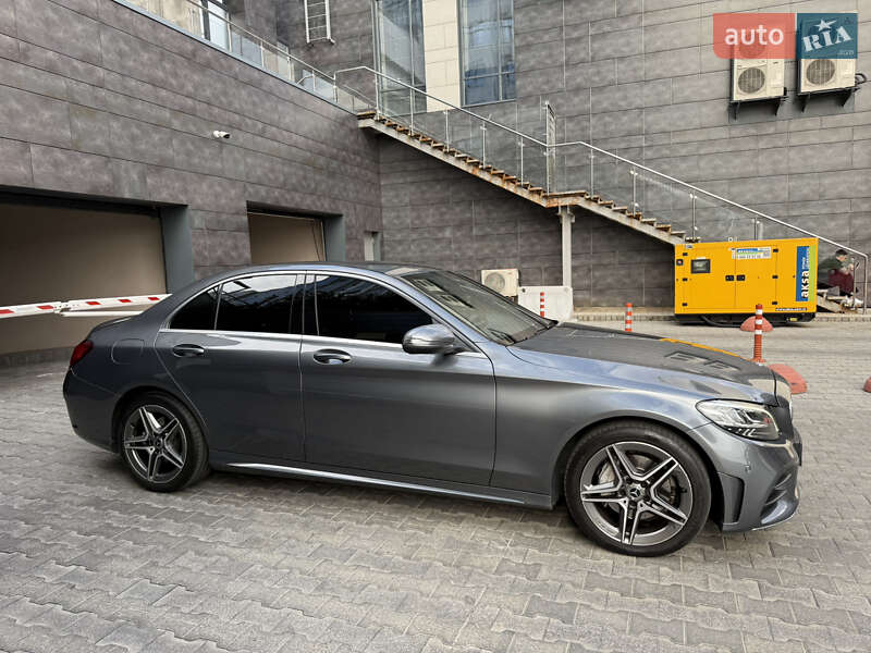 Седан Mercedes-Benz C-Class 2019 в Киеве фото 15 Седан Mercedes-Benz C-Class 2019 в Киеве