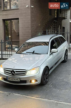 Универсал Mercedes-Benz C-Class 2008 в 