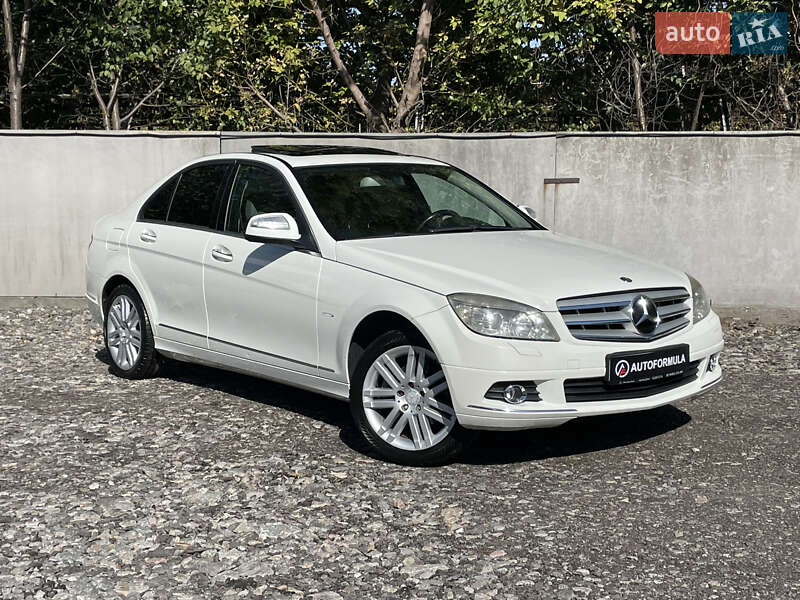 Mercedes-Benz C-Class 2007