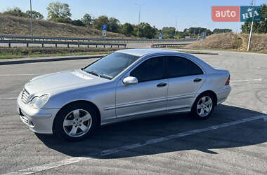 Седан Mercedes-Benz C-Class 2006 в 