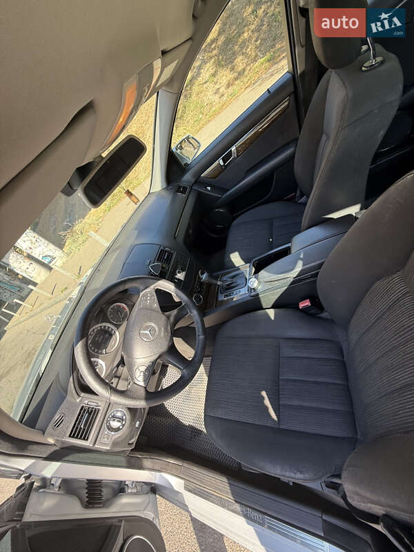 Универсал Mercedes-Benz C-Class 2009 в Одессе фото 6 Универсал Mercedes-Benz C-Class 2009 в Одессе