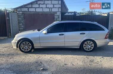 Универсал Mercedes-Benz C-Class 2006 в Запорожье