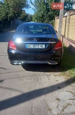 Седан Mercedes-Benz C-Class 2017 в 