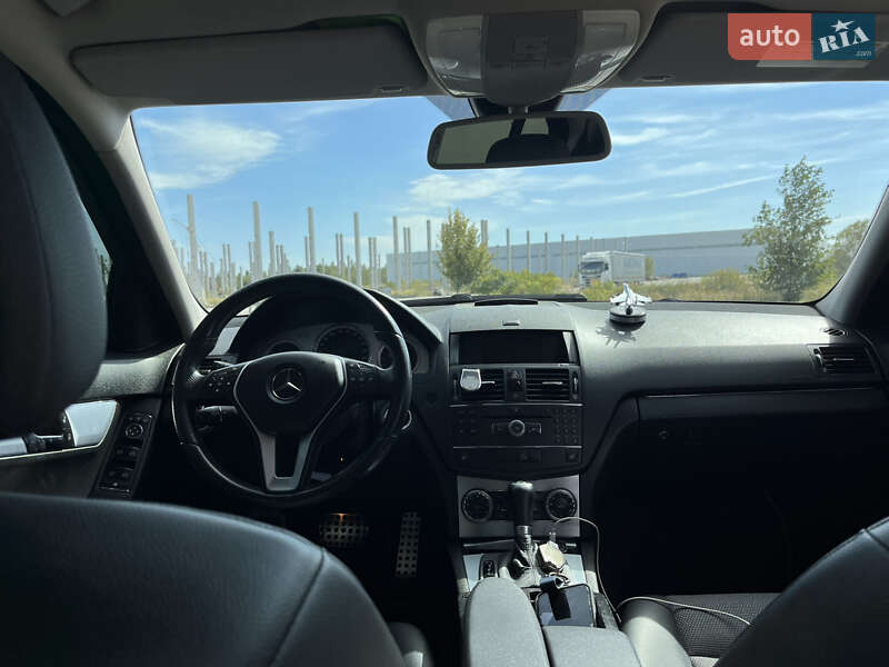Седан Mercedes-Benz C-Class 2008 в Коростене