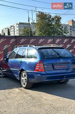 Универсал Mercedes-Benz C-Class 2004 в 