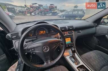 Купе Mercedes-Benz C-Class 2001 в 