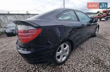Купе Mercedes-Benz C-Class 2001 в 