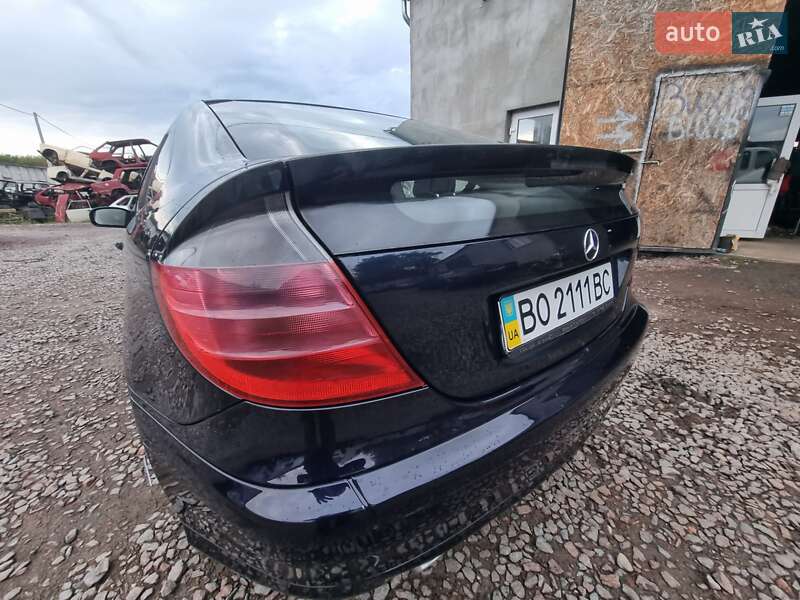 Купе Mercedes-Benz C-Class 2001 в Кременце