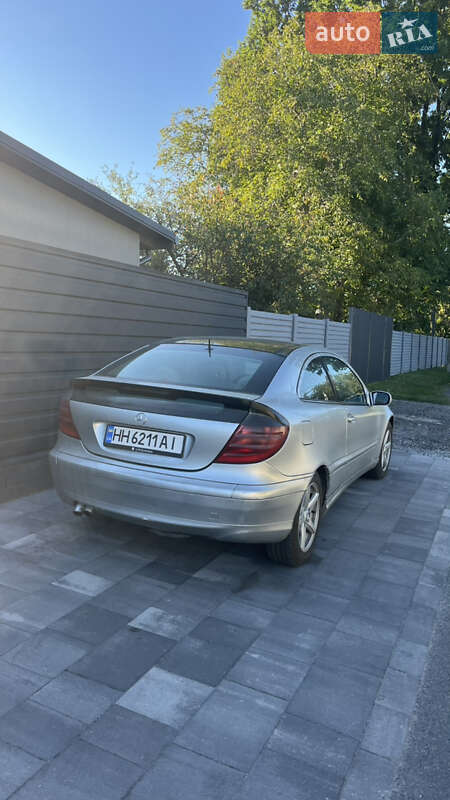 Купе Mercedes-Benz C-Class 2001 в Василькове фото 2 Купе Mercedes-Benz C-Class 2001 в Василькове