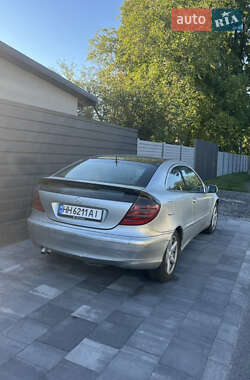 Купе Mercedes-Benz C-Class 2001 в 