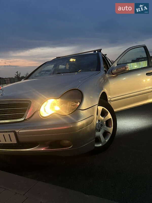 Mercedes-Benz C-Class 2002