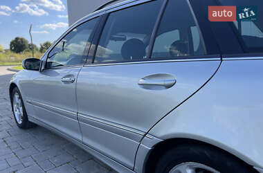 Универсал Mercedes-Benz C-Class 2005 в 