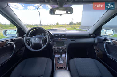 Универсал Mercedes-Benz C-Class 2005 в 