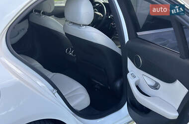 Седан Mercedes-Benz C-Class 2017 в 