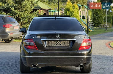 Седан Mercedes-Benz C-Class 2007 в 