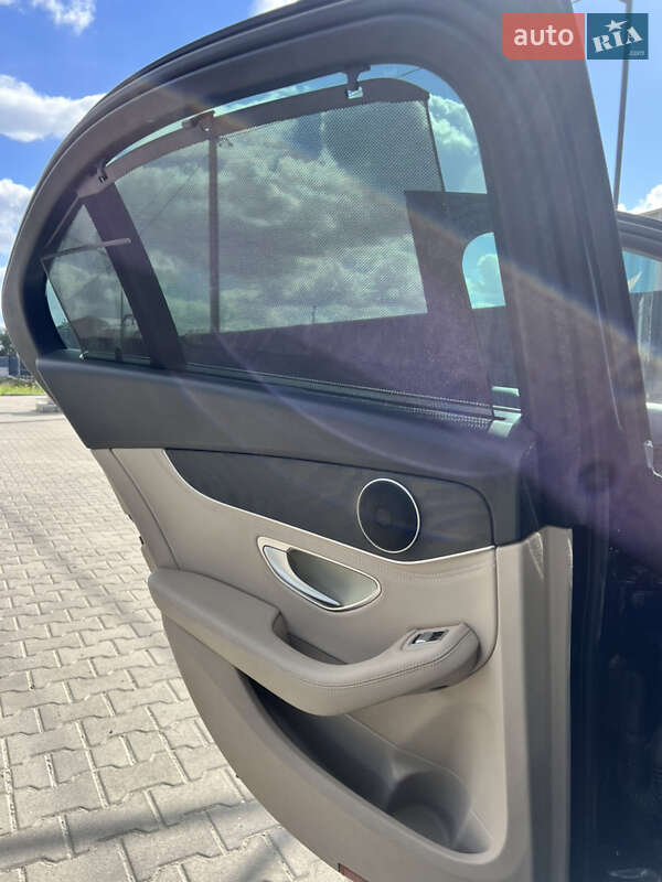 Седан Mercedes-Benz C-Class 2015 в Львове фото 24 Седан Mercedes-Benz C-Class 2015 в Львове