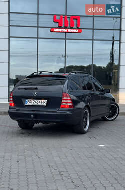 Універсал Mercedes-Benz C-Class 2004 в 