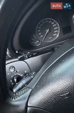 Універсал Mercedes-Benz C-Class 2004 в 