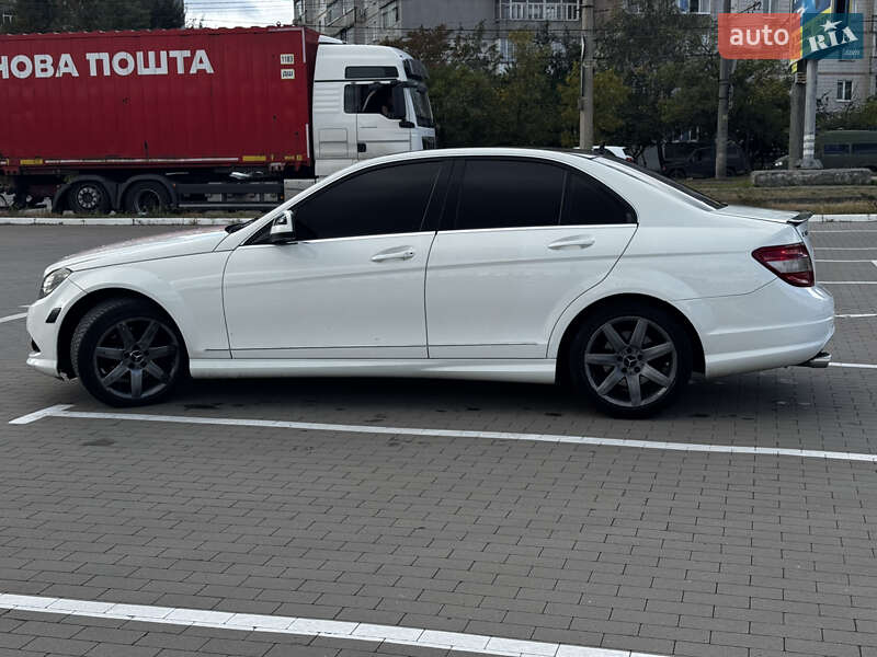 Седан Mercedes-Benz C-Class 2009 в Сумах фото 7 Седан Mercedes-Benz C-Class 2009 в Сумах