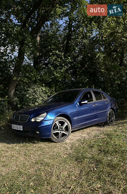 Седан Mercedes-Benz C-Class 2003 в 
