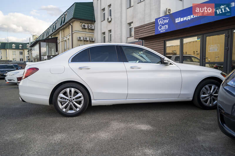 Седан Mercedes-Benz C-Class 2018 в Киеве