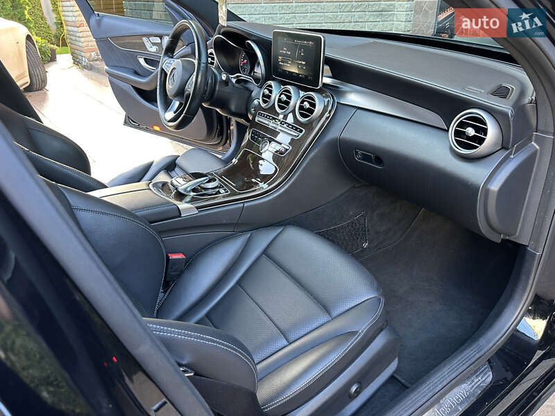 Седан Mercedes-Benz C-Class 2015 в Киеве фото 33 Седан Mercedes-Benz C-Class 2015 в Киеве