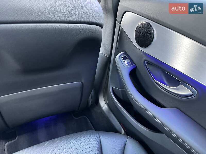 Седан Mercedes-Benz C-Class 2020 в Одесі