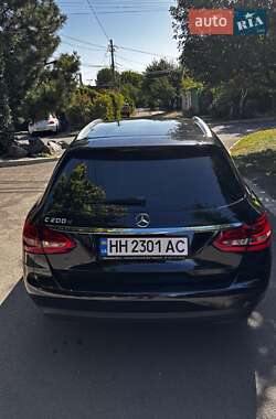 Универсал Mercedes-Benz C-Class 2015 в 