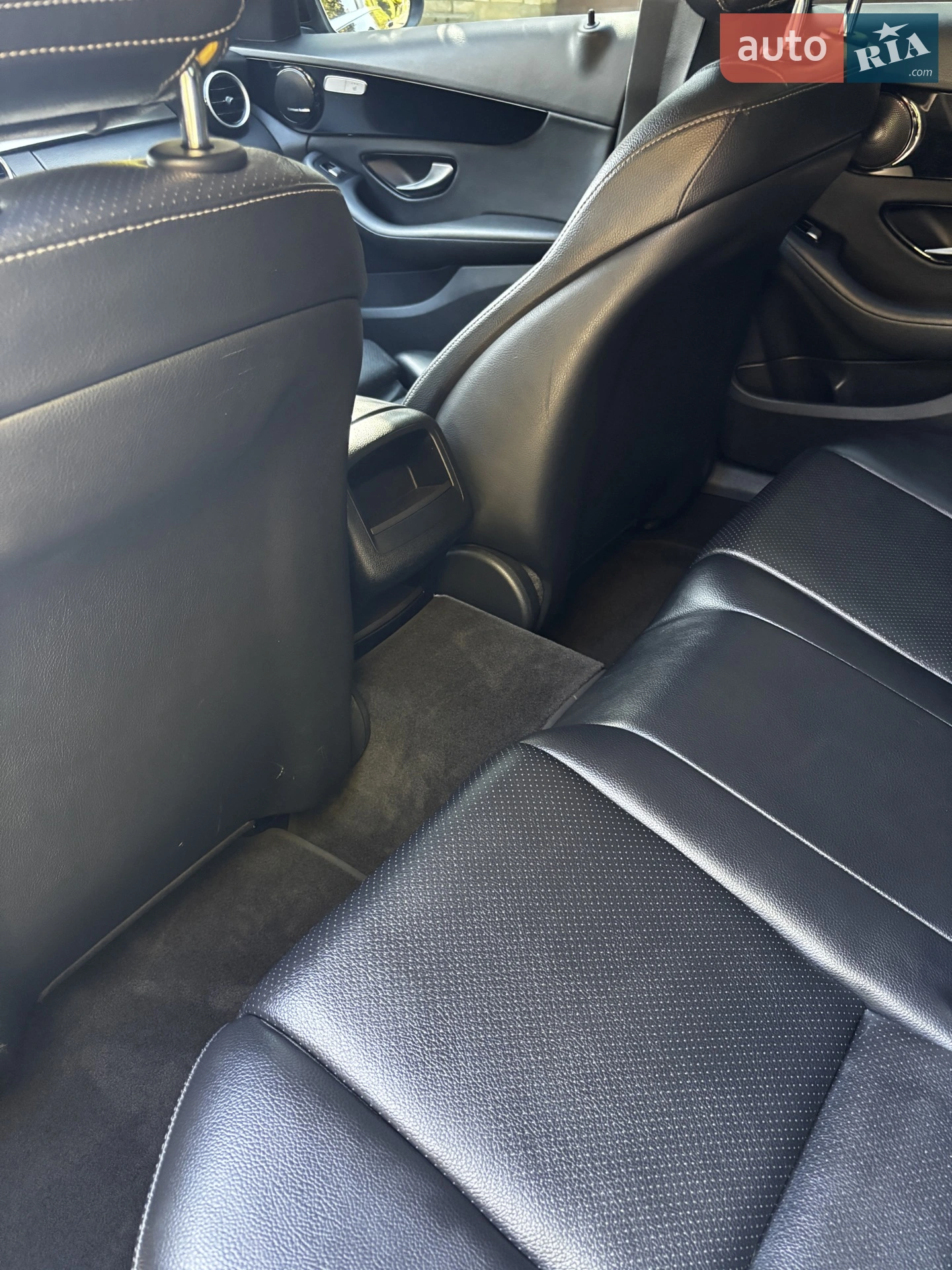 2015 Mercedes-Benz C-klasse - мініатюра 14