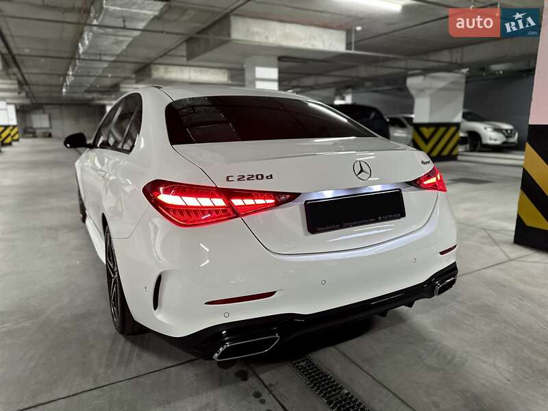 Седан Mercedes-Benz C-Class 2022 в Дніпрі
