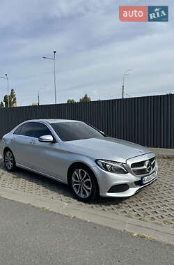 Седан Mercedes-Benz C-Class 2017 в 