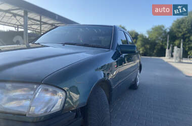 Седан Mercedes-Benz C-Class 1995 в 