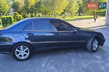 Седан Mercedes-Benz C-Class 2003 в 