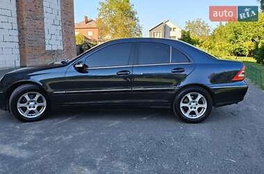 Седан Mercedes-Benz C-Class 2003 в 