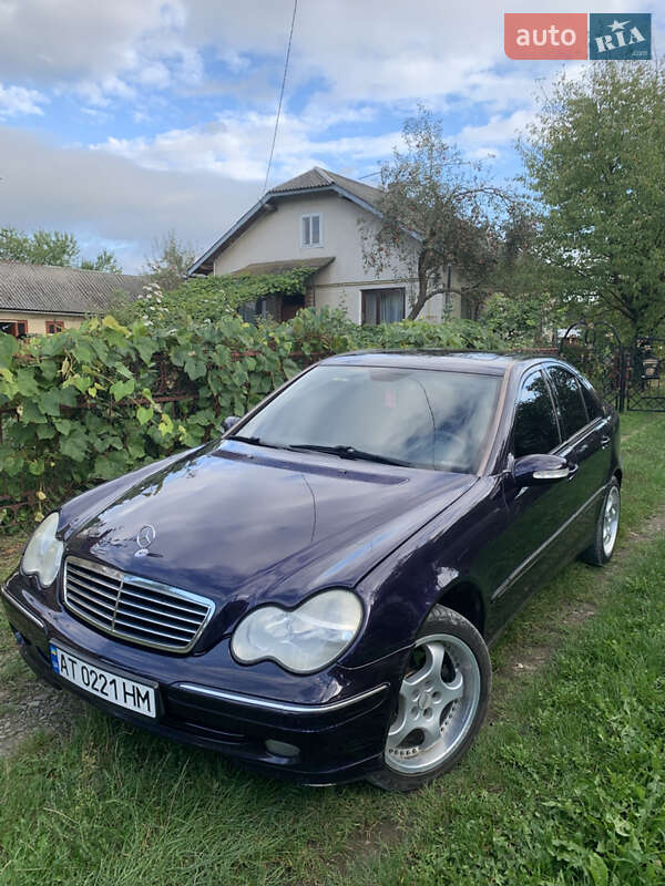 Mercedes-Benz C-Class 2002