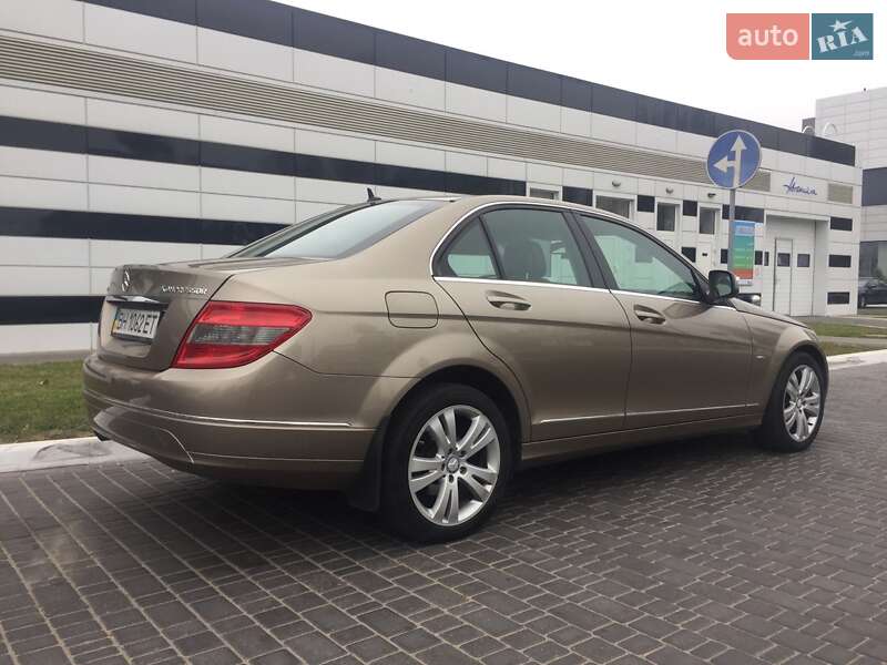 Седан Mercedes-Benz C-Class 2008 в Одессе фото 5 Седан Mercedes-Benz C-Class 2008 в Одессе
