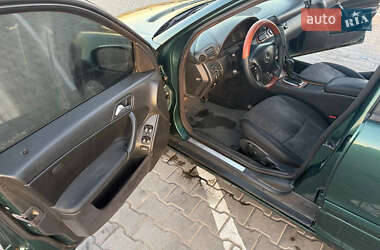 Седан Mercedes-Benz C-Class 2000 в 