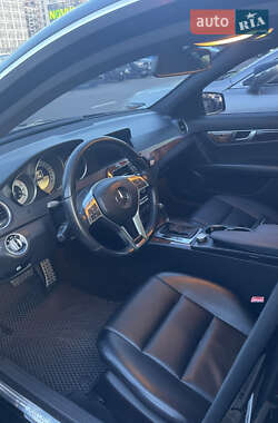 Седан Mercedes-Benz C-Class 2011 в 
