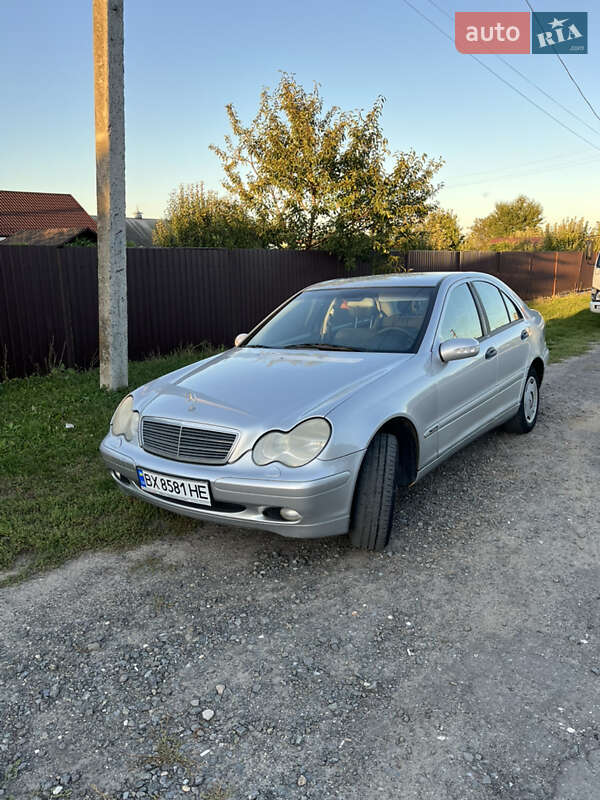 Седан Mercedes-Benz C-Class 2003 в Хмельницком