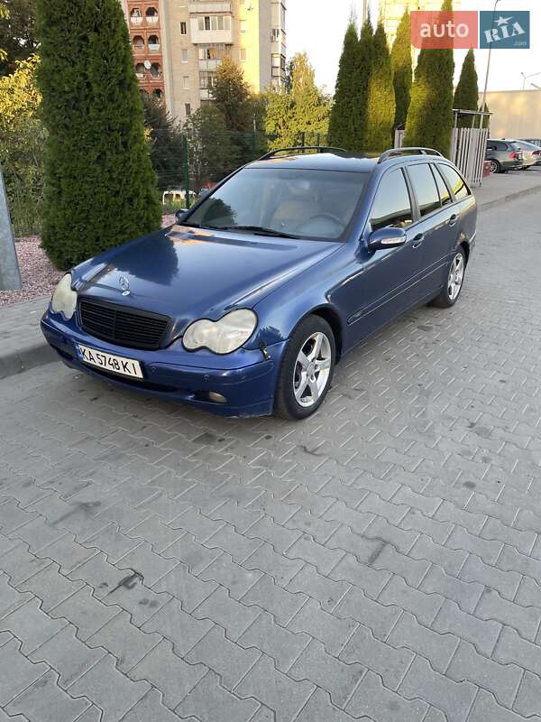 Универсал Mercedes-Benz C-Class 2001 в Житомире