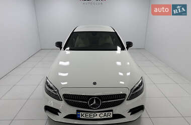 Купе Mercedes-Benz C-Class 2019 в 