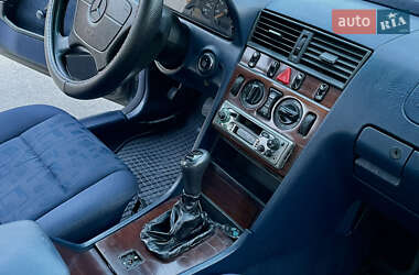 Седан Mercedes-Benz C-Class 1997 в 
