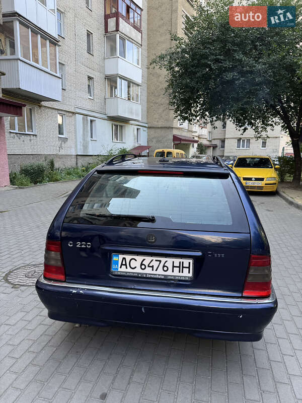 Универсал Mercedes-Benz C-Class 2000 в Луцке