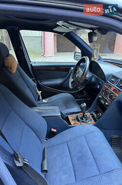 Универсал Mercedes-Benz C-Class 2000 в 