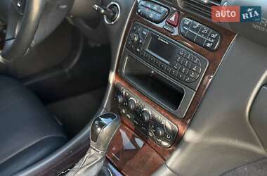 Седан Mercedes-Benz C-Class 2004 в 