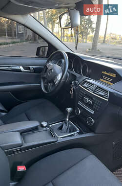 Универсал Mercedes-Benz C-Class 2012 в 