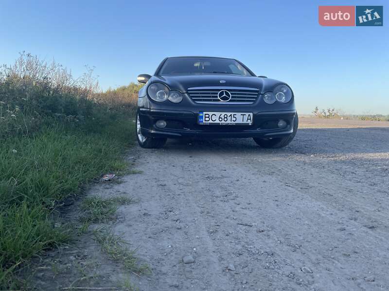 Купе Mercedes-Benz C-Class 2003 в Львове