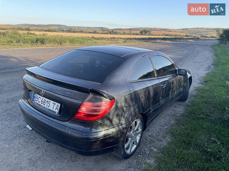 Купе Mercedes-Benz C-Class 2003 в Львове