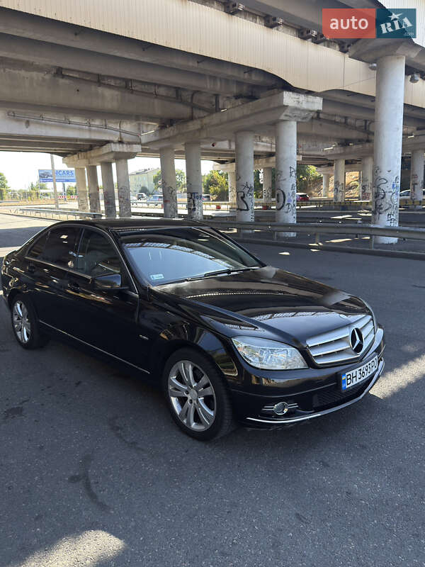 Седан Mercedes-Benz C-Class 2008 в Одессе