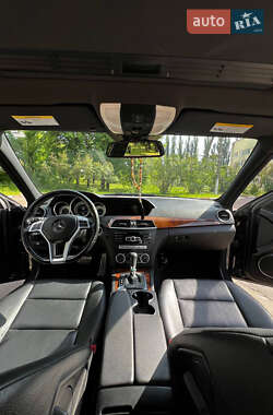 Седан Mercedes-Benz C-Class 2013 в 
